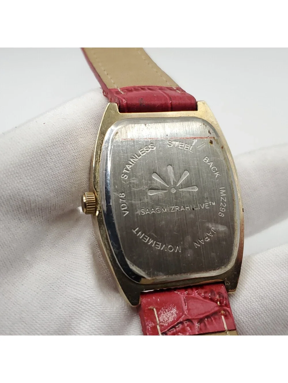 Isaac Mizrahi Live Quartz Womens 32mm Watch Red Sub Dial New Battery